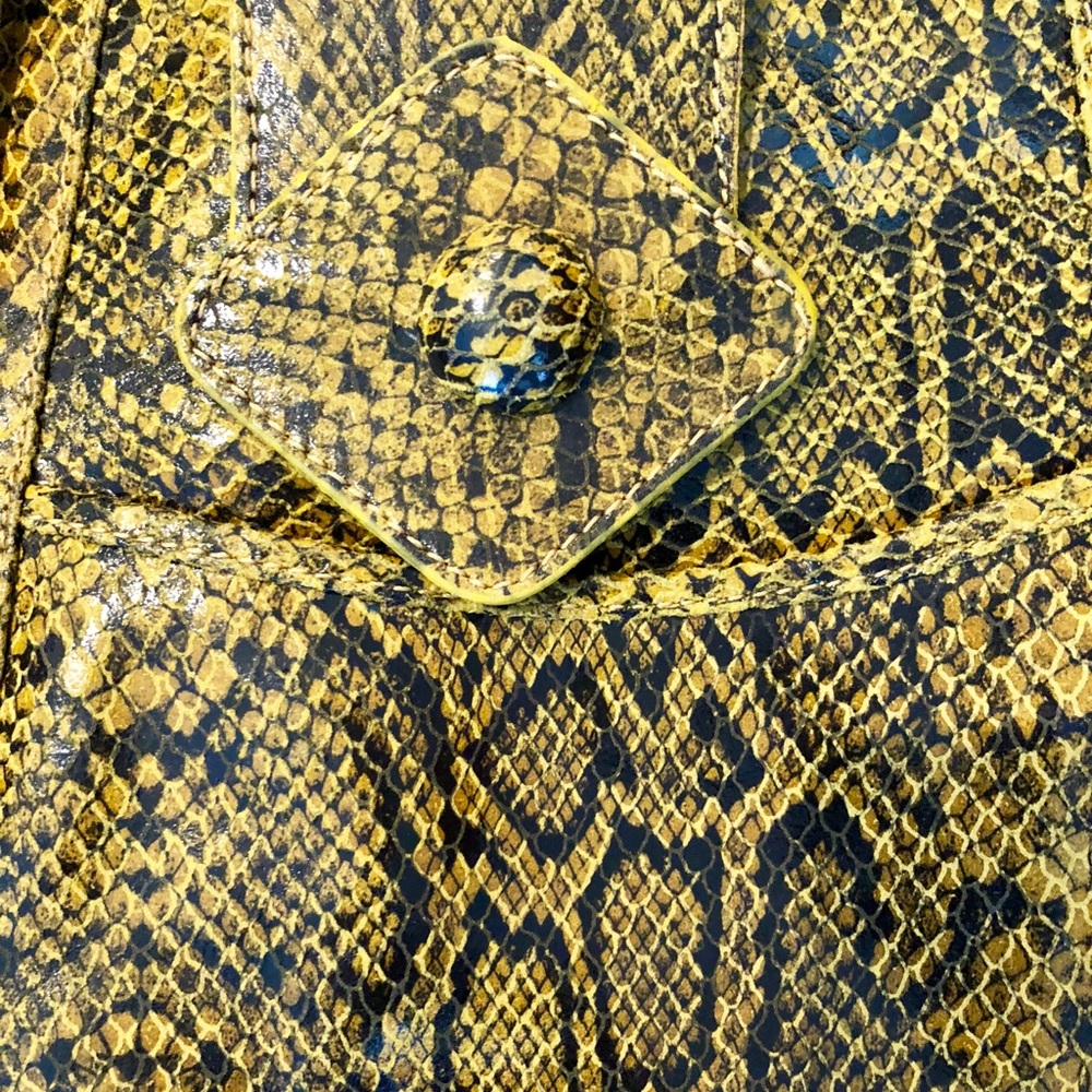 MICHAEL ROME Designs Yellow Snakeskin Leather Bag - Picture 4 of 7